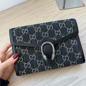 Gucci dionysus denim chain wallet